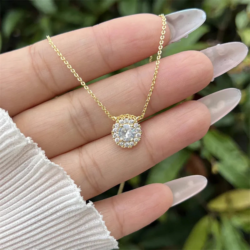 Collier pendentif forme en cuivre plaqué or 18K avec zircon
