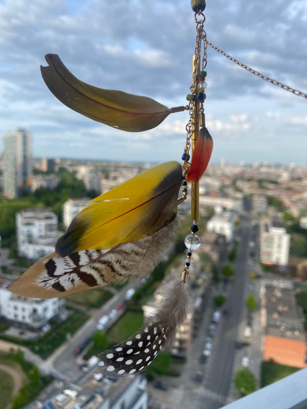 Boucles d’oreilles Plumes Spirituelles – Édition Cérémonie
