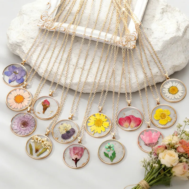 Collier “Phare de l’Été” – Fleurs au Choix